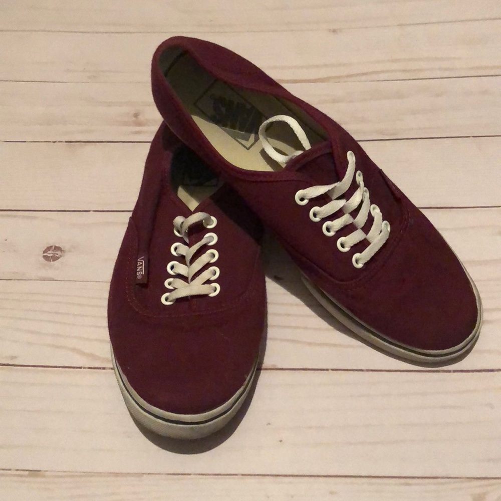 Vans burgundy lo pro